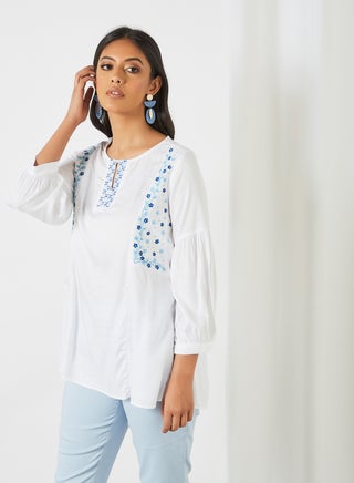 Floral Embroidered Tunic White - v1620291344/N45716928V_1