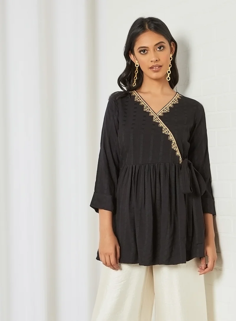 globaldesi Self Stripe V-Neck Tunic