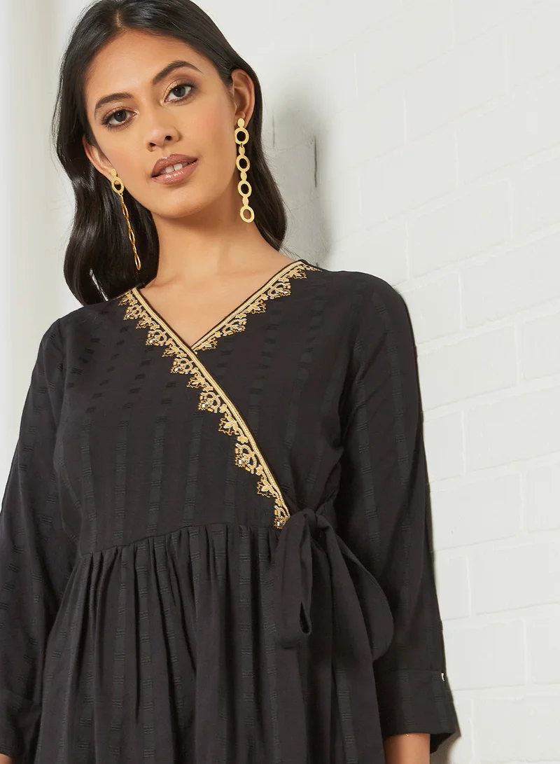 globaldesi Self Stripe V-Neck Tunic Black