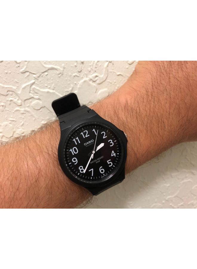 Men's Resin Analog Wrist Watch MW-240-1BVDF