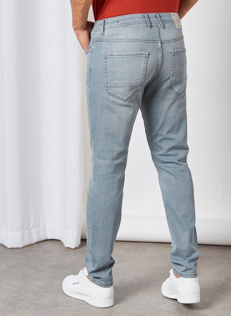 DeFacto Solid Pattern Mid-Rise Jeans Light Blue - Image 2