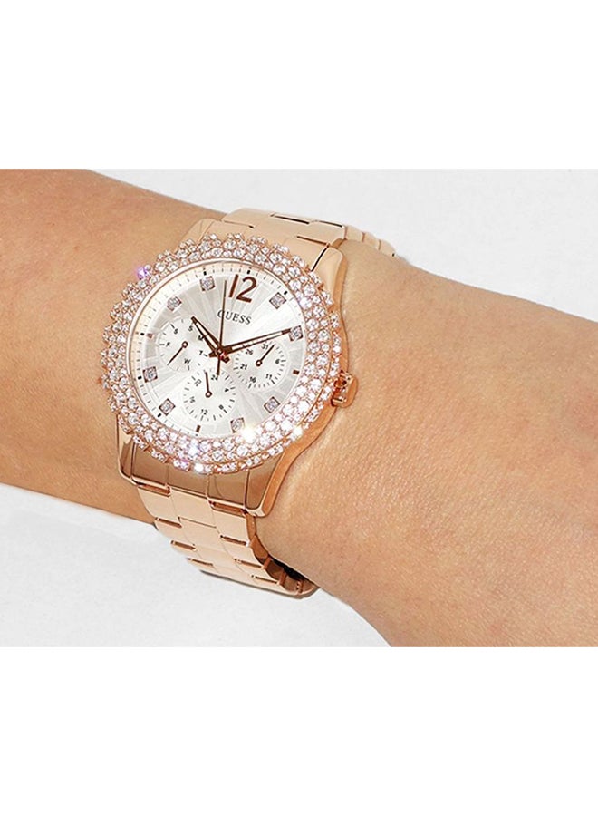 GUESS Women's Analog Watch W0335L3 - 40 mm - Rose Gold - Image 5