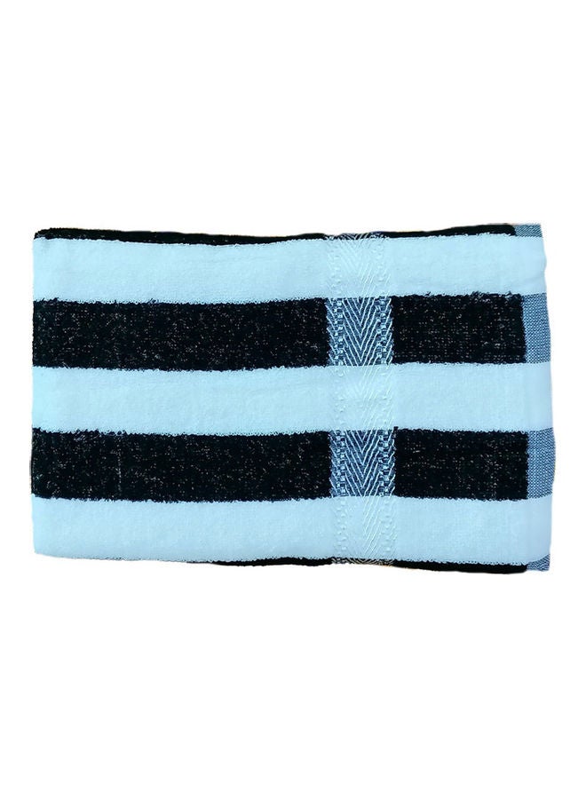 يوتيكس منشفة حمام مخططة أسود/ أبيض 70 × 140سم - Image 1