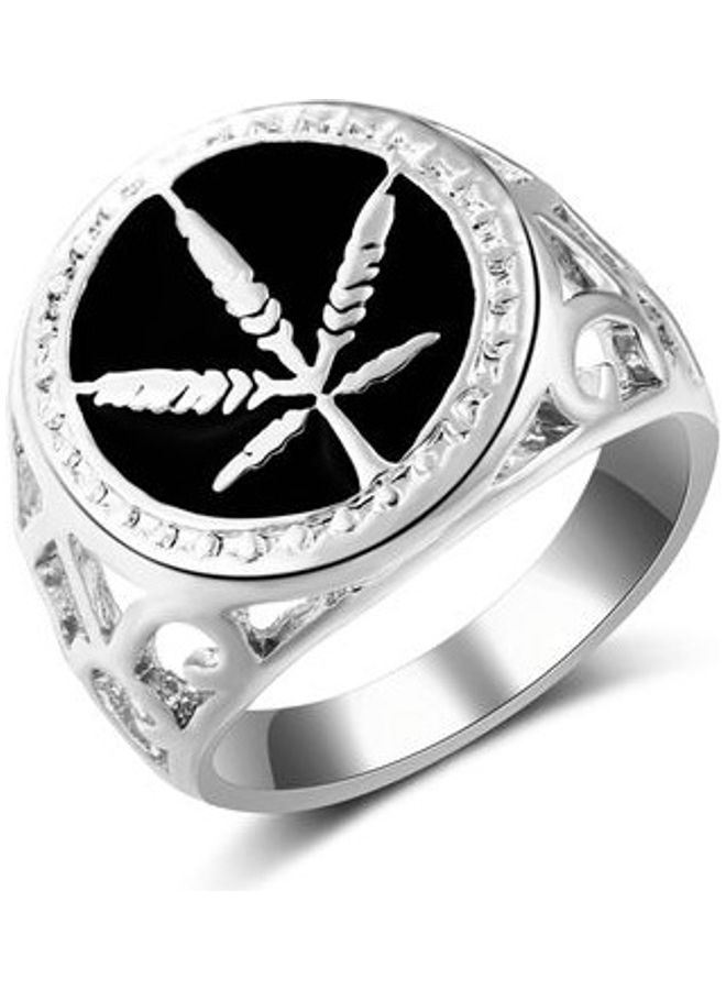 خاتم بتصميم عربي من الشرق الأوسط