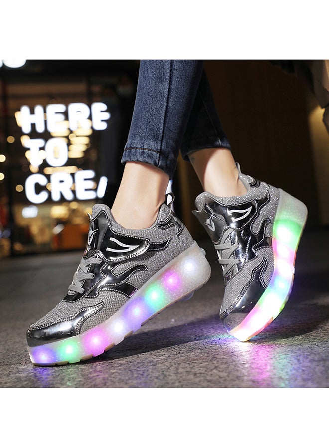 كيدل حذاء تزلج سنيكر لامع وعصري بإضاءة LED وامضة مع عجلات ونعل لايتننج - Image 2