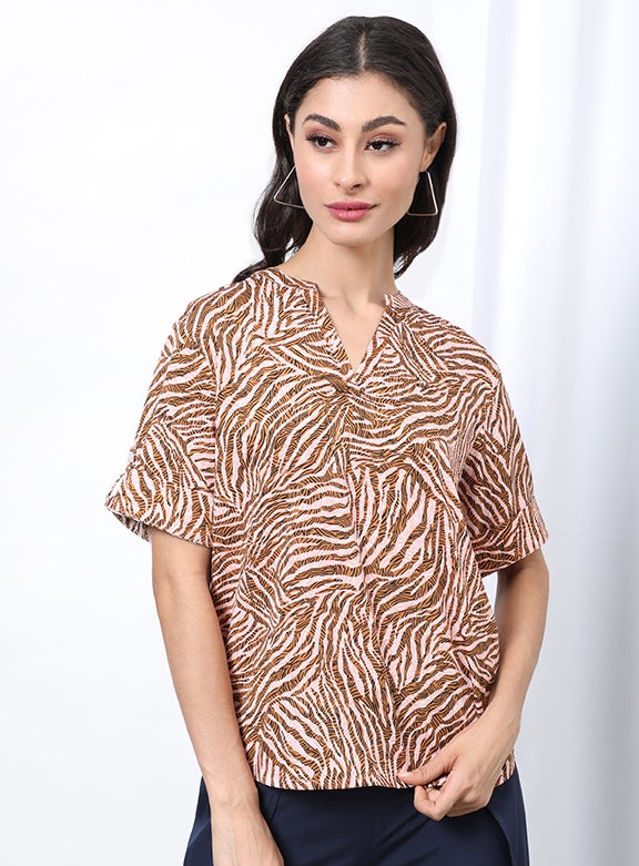 DRIP - V-Neck Short Sleeve Casual Top Aop Brown Animal Print - Image 1