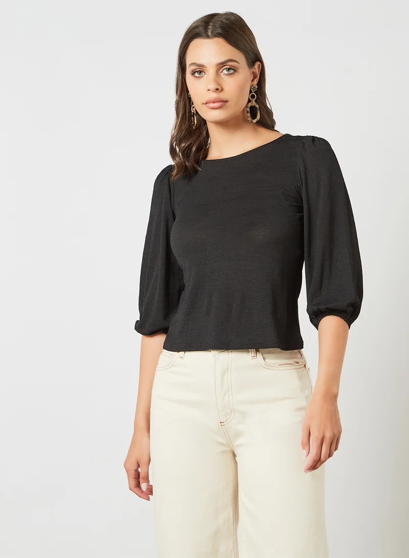 AND Puffed Sleeve Top