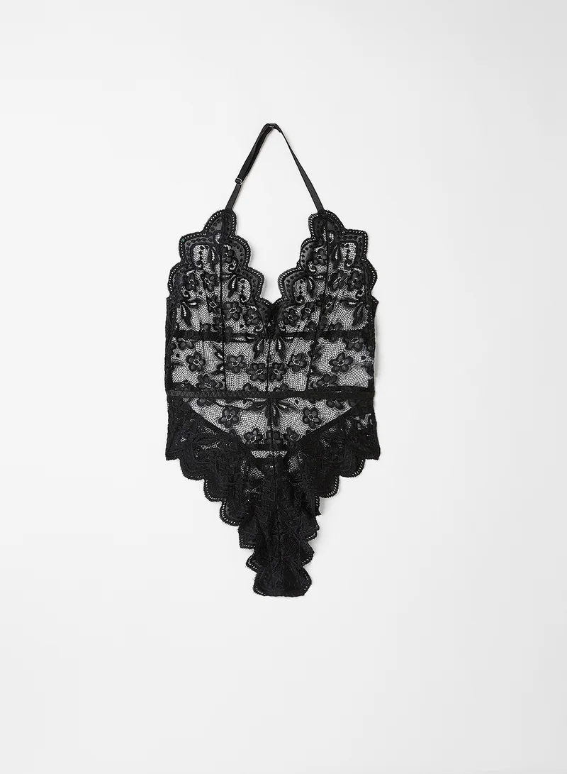 FEMME LUXE Lace Bodysuit Black