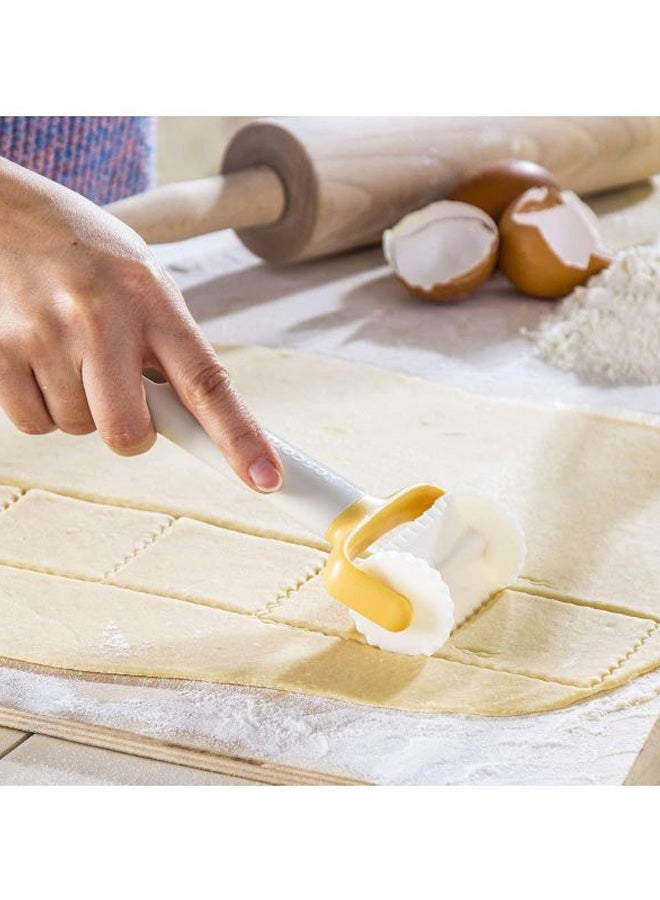 tescoma Rolling Crimper Square Cutter Yellow/White 3.5x21cm - Image 2