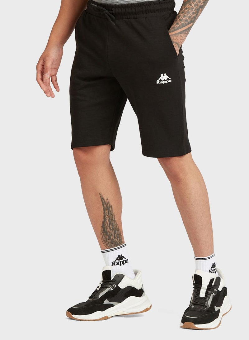 Classic Logo Shorts Black - v1621254158/N47488136V_1