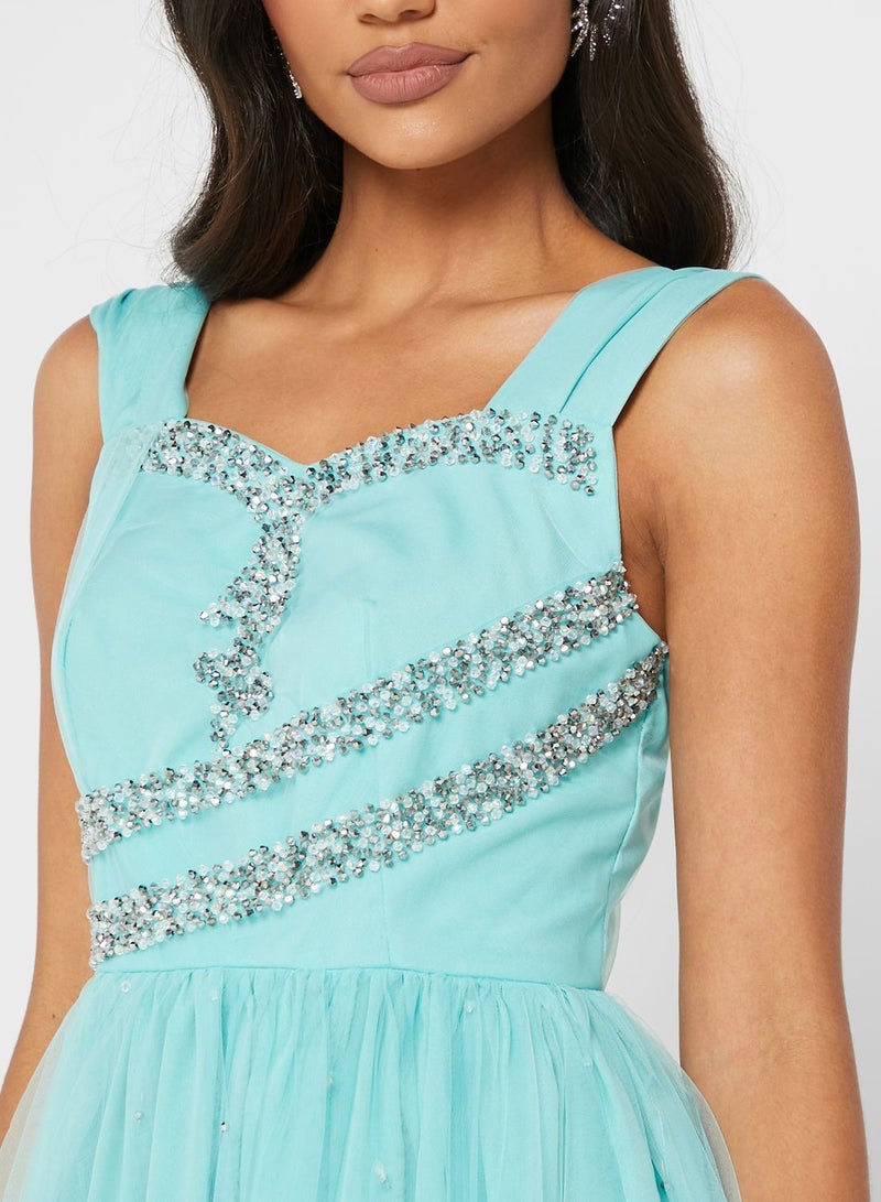 Amri - Sweetheart Neck Mesh Detail Dress Green - Image 1