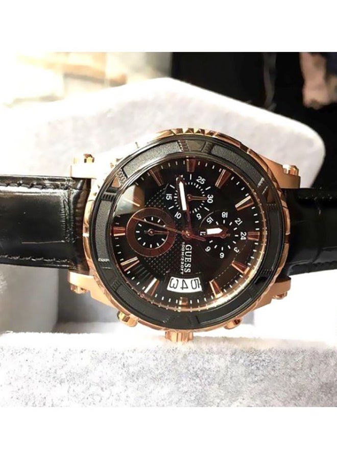 GUESS Men's Leather Chronograph Watch W0673G5 - Image 4