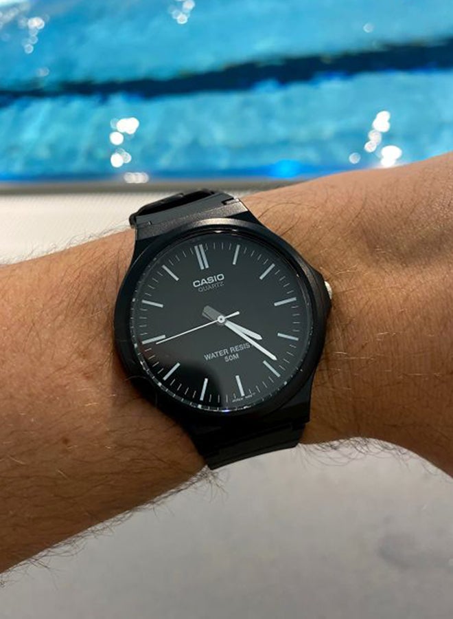 Men's Water Resistant Analog Watch MW-240-1EVDF