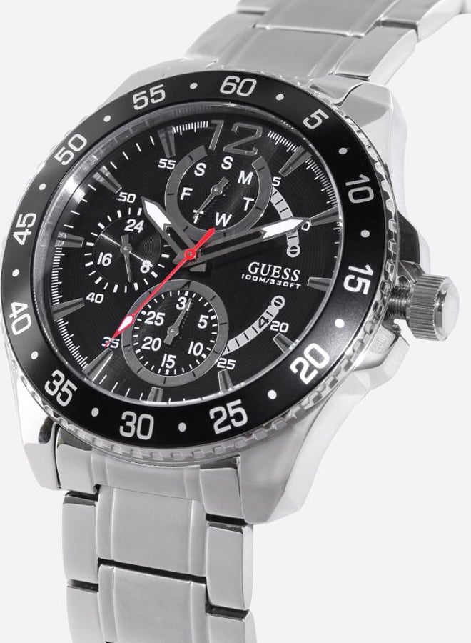 GUESS Men's Water Resistant Analog Watch W0797G2 - Image 3