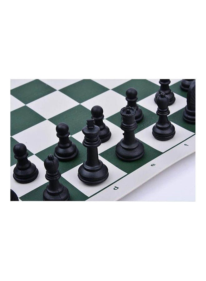 Kanteen Store Leather RollUp Chess With Holder 50x50cm  - Image 3