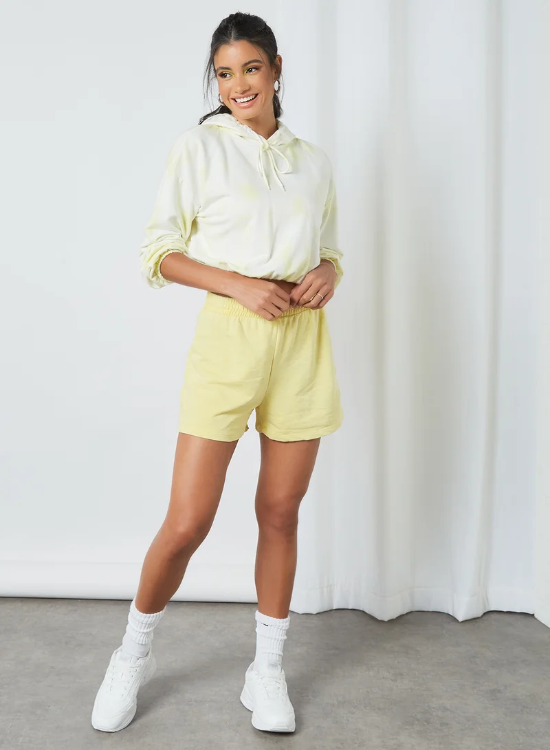 ONLY Back Graphic Shorts Yellow