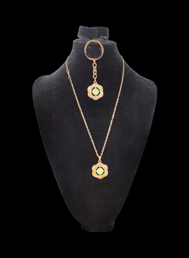 Generic - Stylish Pendant Necklace With Keychain - Image 1