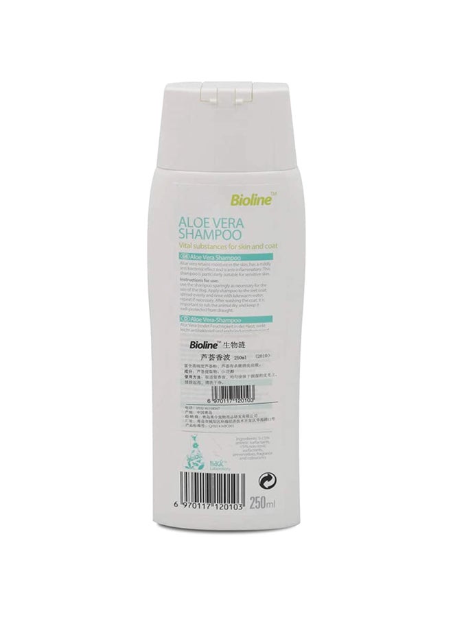 Bioline Aloe Vera Shampoo Retains Moisture In The Skin Dog Multicolour 250ml  - Image 2