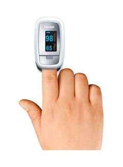 Beurer PO 30 Pulse Oximeter  - Image 2