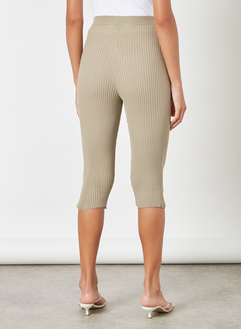 NA-KD Front Slit Knitted Capri Pants Beige  - Image 2