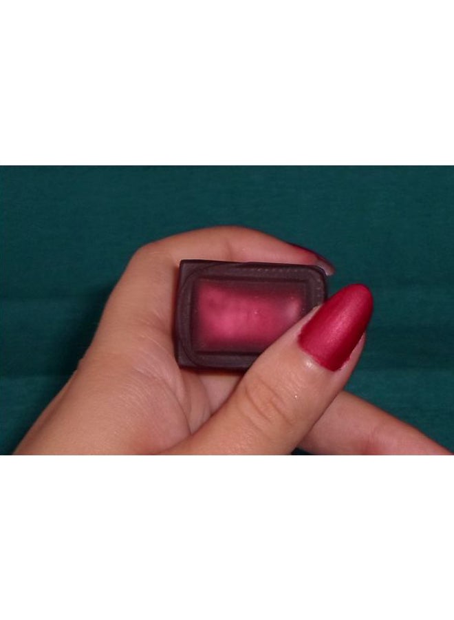 Golden Rose - Matte Nail Lacquer 03 Red - Image 1