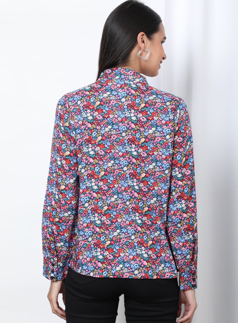 Aila Printed V-Neck Blouse Top Multicolour  - Image 2
