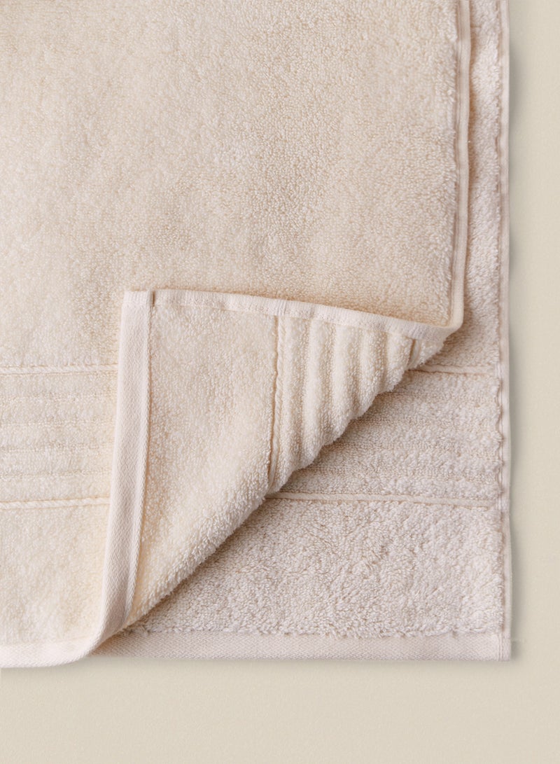 4 Piece Bathroom Towel Set - 500 GSM 100% Cotton - 4 Bath Towel 90 x 150cm - Highly Absorbent - Fast Dry Ivory