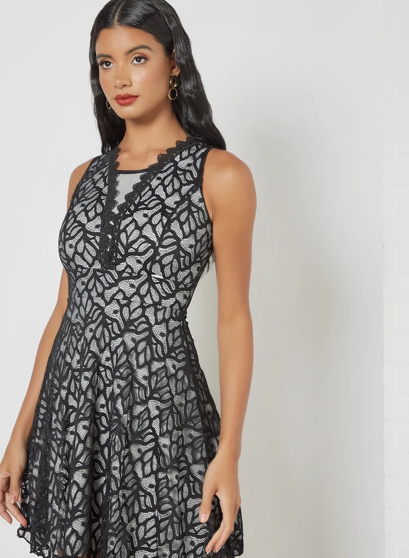 MELA LONDON Sleeveless Lace Dress Black