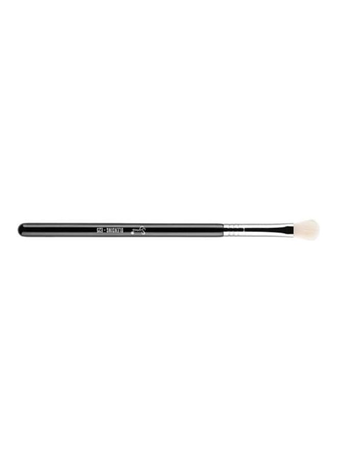 Sigma Beauty - E25 Blending Brush White - Image 1