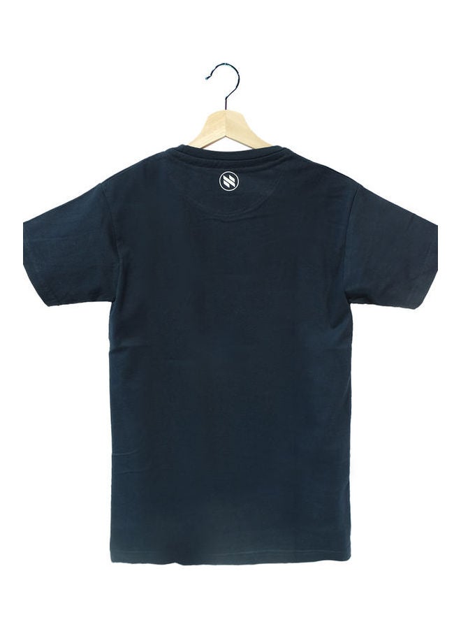 نيلو تيشيرت بطبعة عبارة Cyberpunk" للمراهقين" أزرق - Image 2