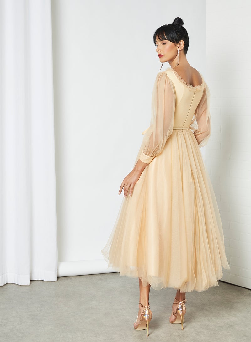 Si FASHION GALERIE Ruffled Midi Dress Beige - Image 2