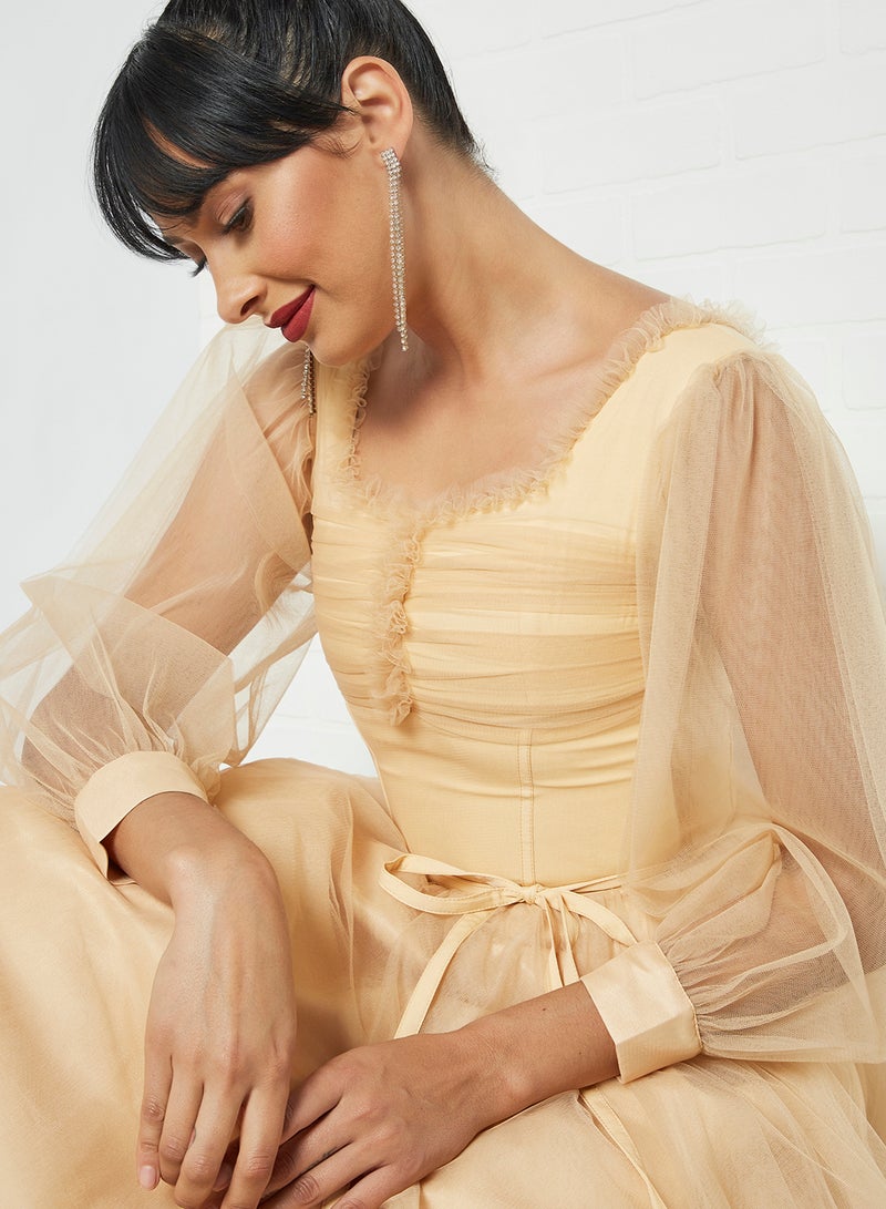 Si FASHION GALERIE Ruffled Midi Dress Beige - Image 4