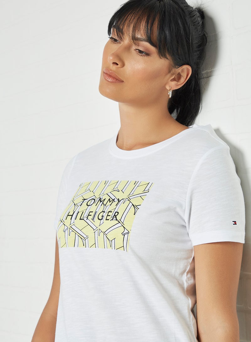تومي هيلفيغر تيشيرت من القطن العضوي أبيض - Image 4