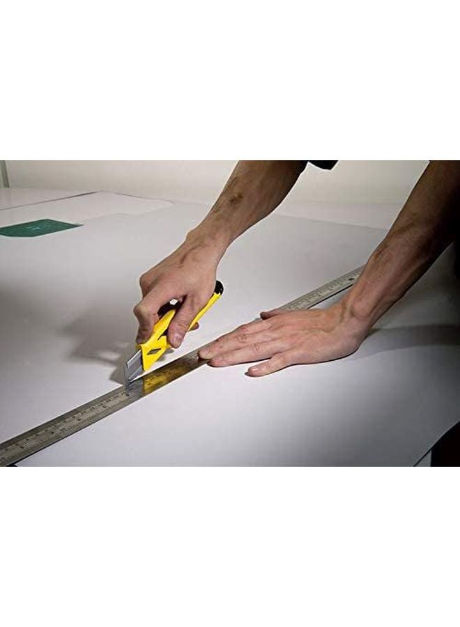 Stanley Knife Auto Snap-Off 18mm STHT10265-8 Yellow/Black/Silver  - Image 3