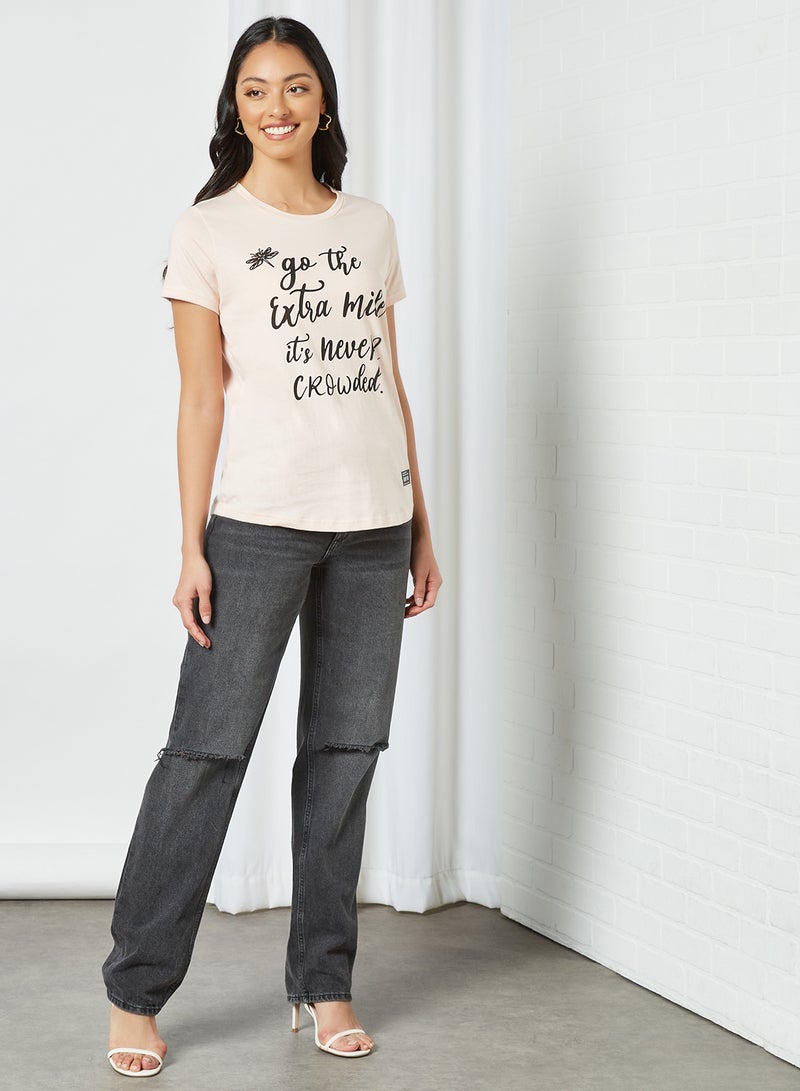 ABOF Go The Extra Mile It Is Never Crowded Slogan Printed Regular Fit Crew Neck T-Shirt Light Pink  - Image 3