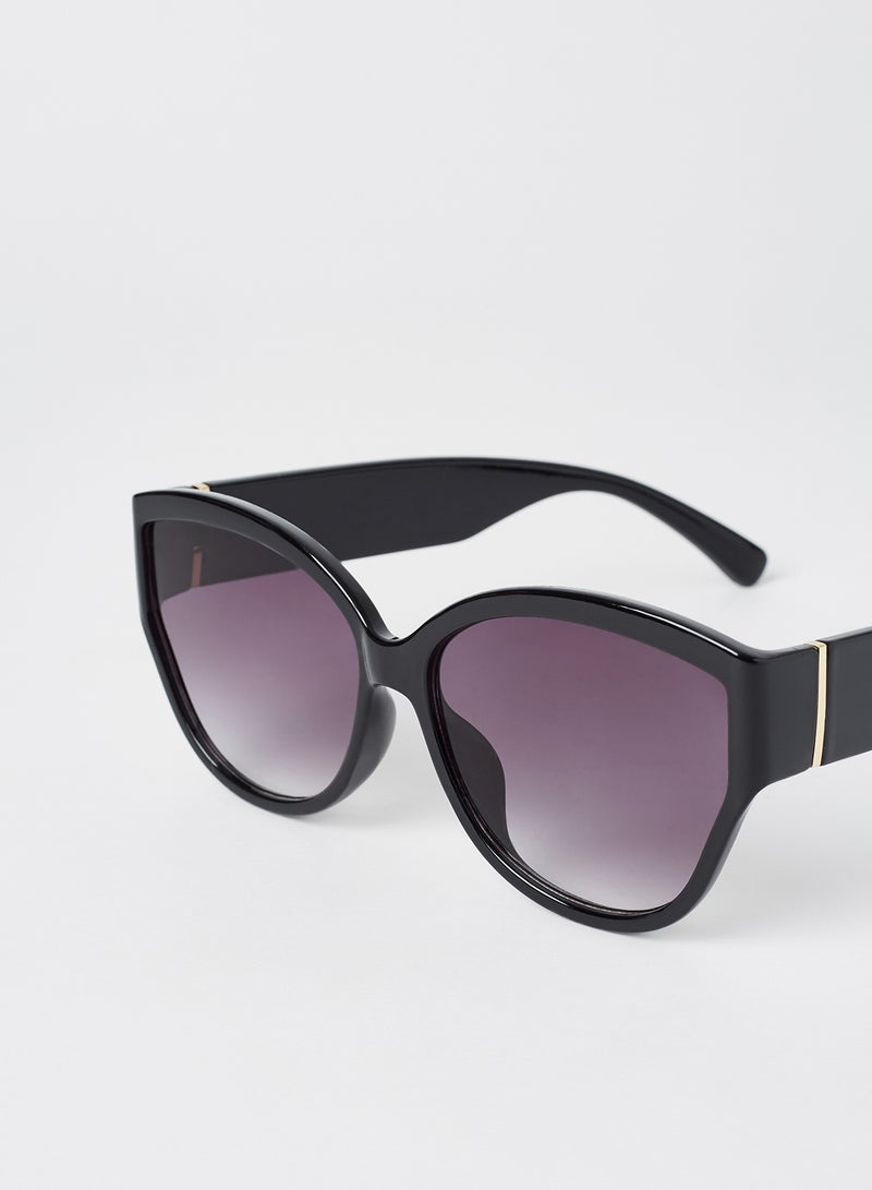 Reserved Women's Oversized Sunglasses - Image 3