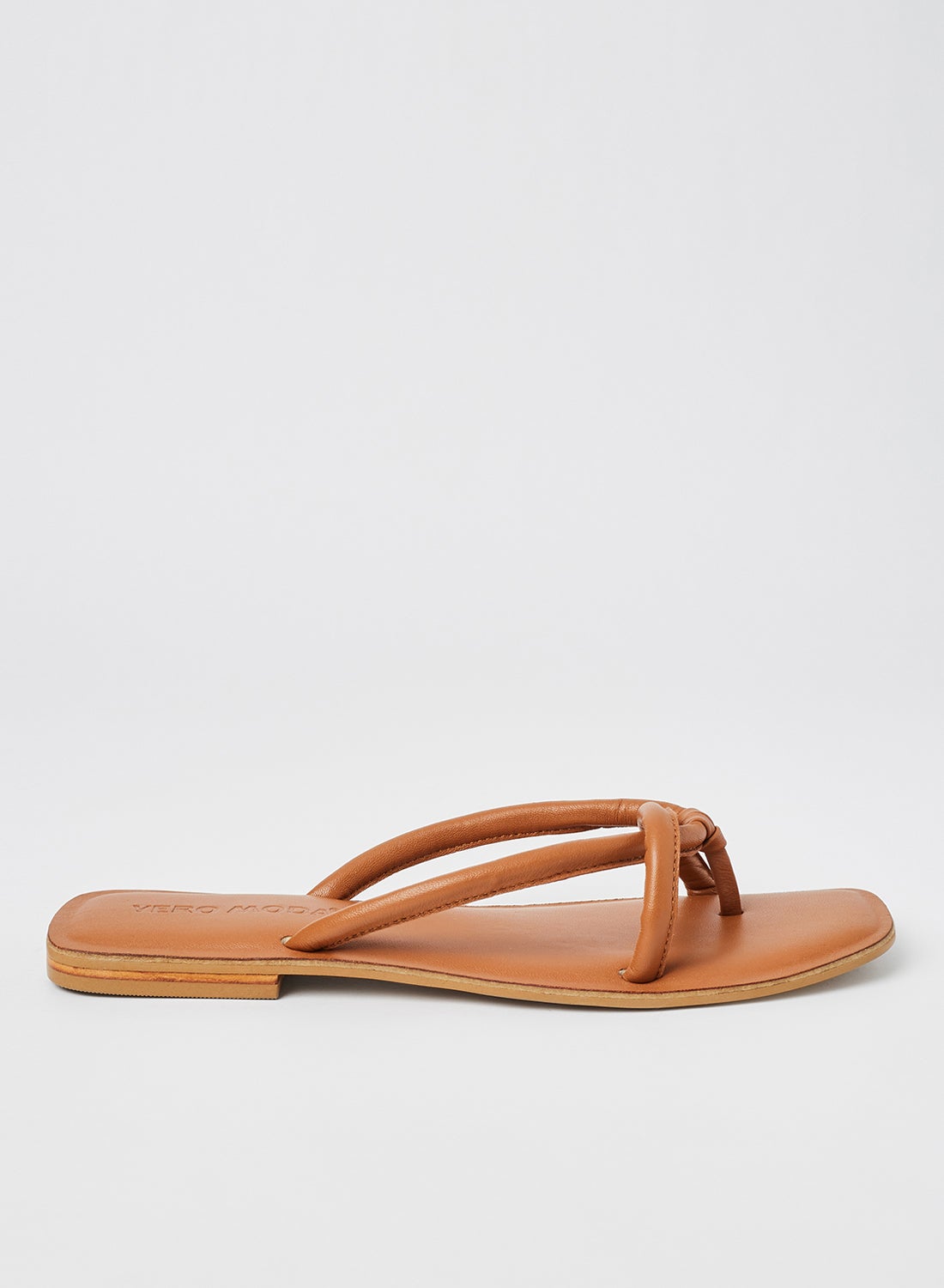 Flino Flat Sandals Cognac