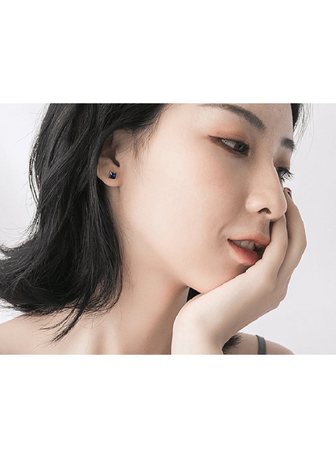 جاي.جاي هاند ميد أقراط كبس غير متماثلة بتصميم زهرة و مربع - Image 4