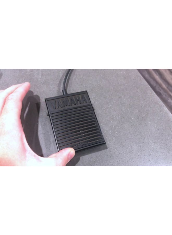 YAMAHA - FC-5 Compact Sustain Pedal for Portable Keyboards Black - Image 1