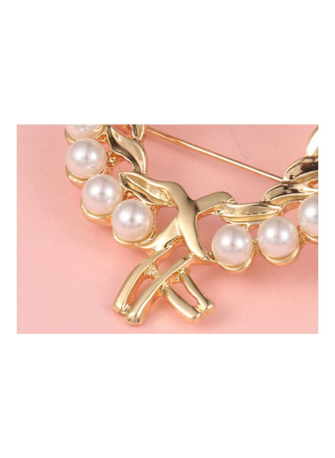 J.J Hand made Korean Style Luxury Cardigan Brooch - Image 2