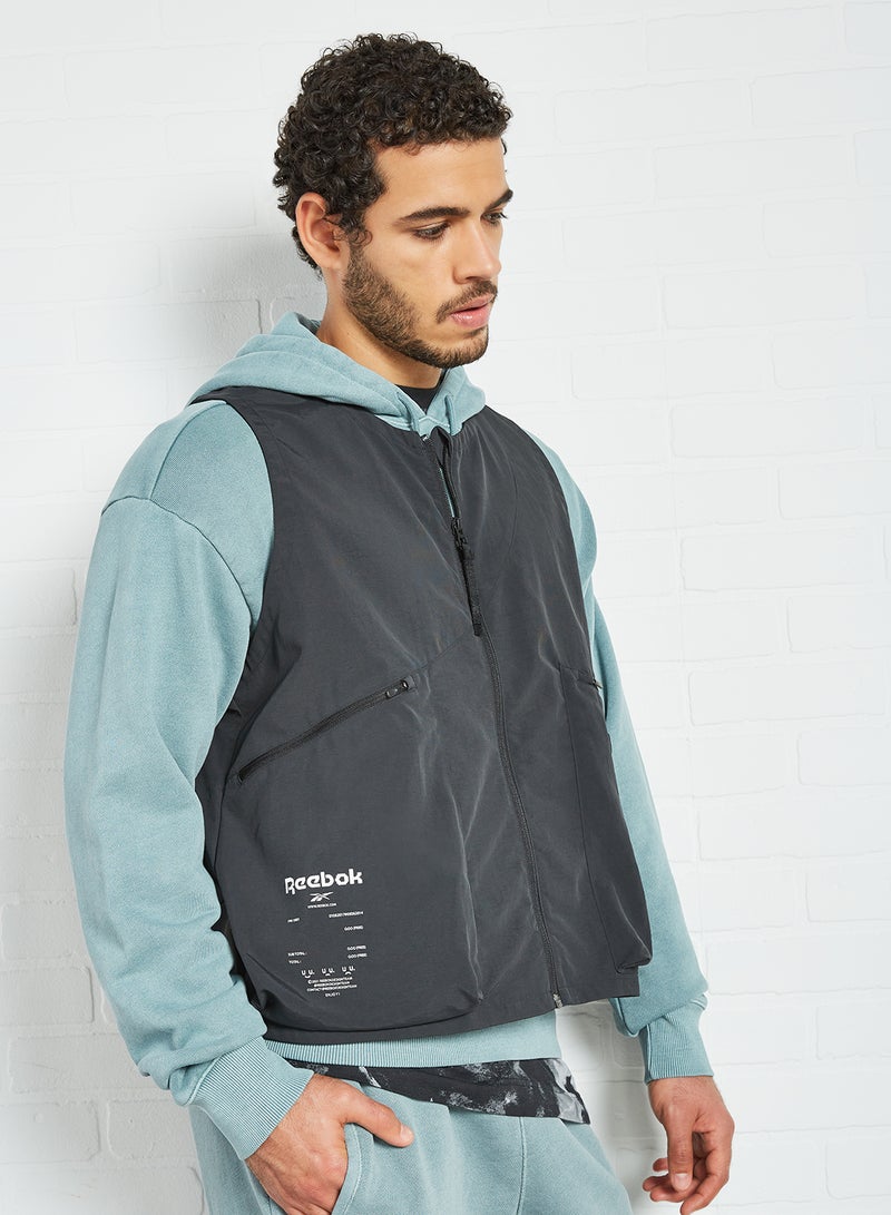 Reebok - Road Trip Woven Training Utility Vest Black - Image 1