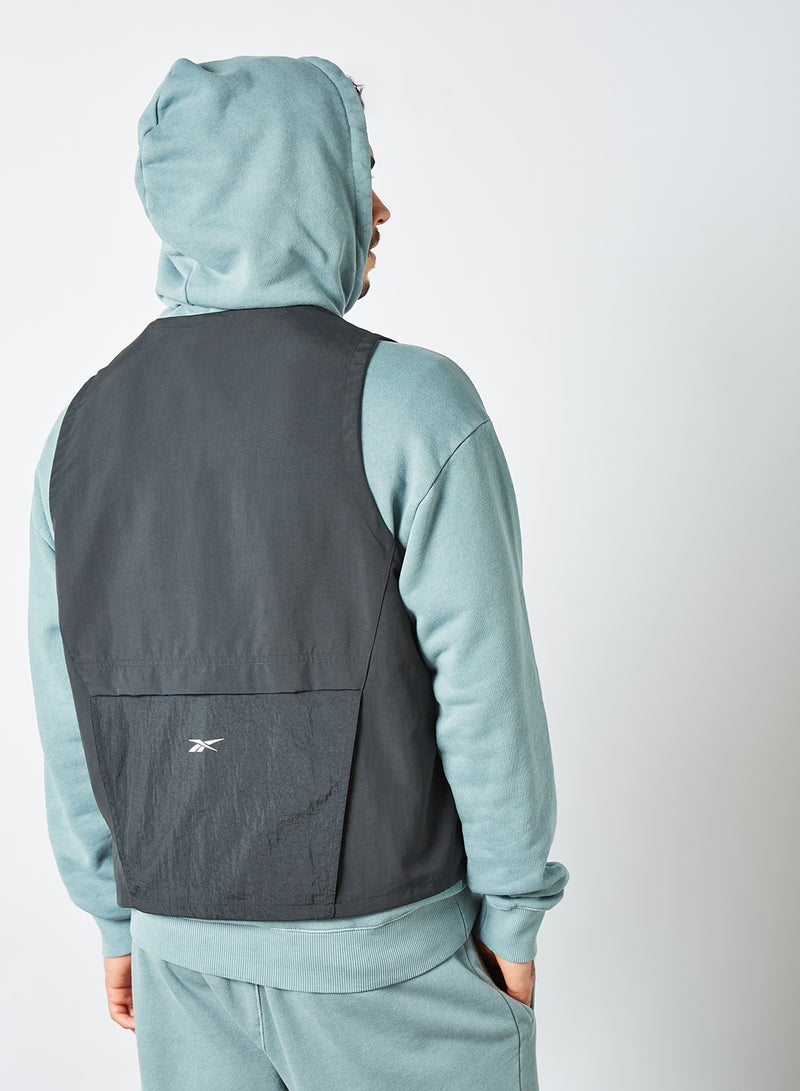 Reebok - Road Trip Woven Training Utility Vest Black - Image 1