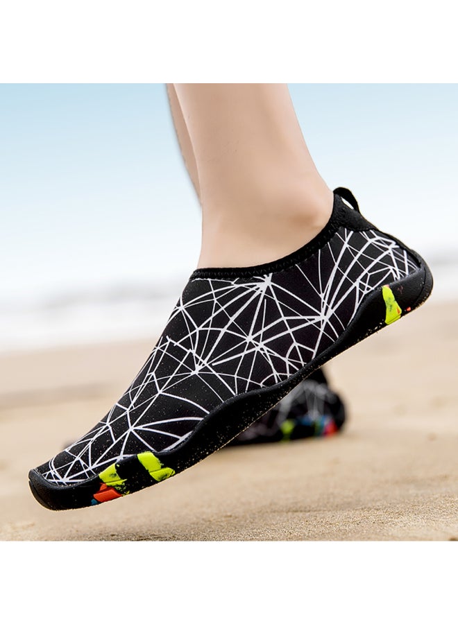 Quick-Dry Outdoor Beach Shoes Black/White - Image 3