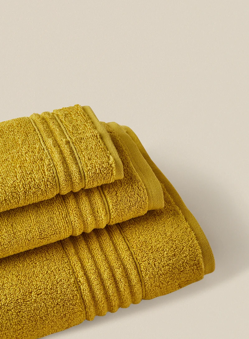 Noon East 12 Piece Bathroom Towel Set - 500 GSM 100% Cotton - 4 Hand Towel - 6 Face Towel - 2 Bath Towel - Gold Color - Highly Absorbent - Fast Dry Gold
