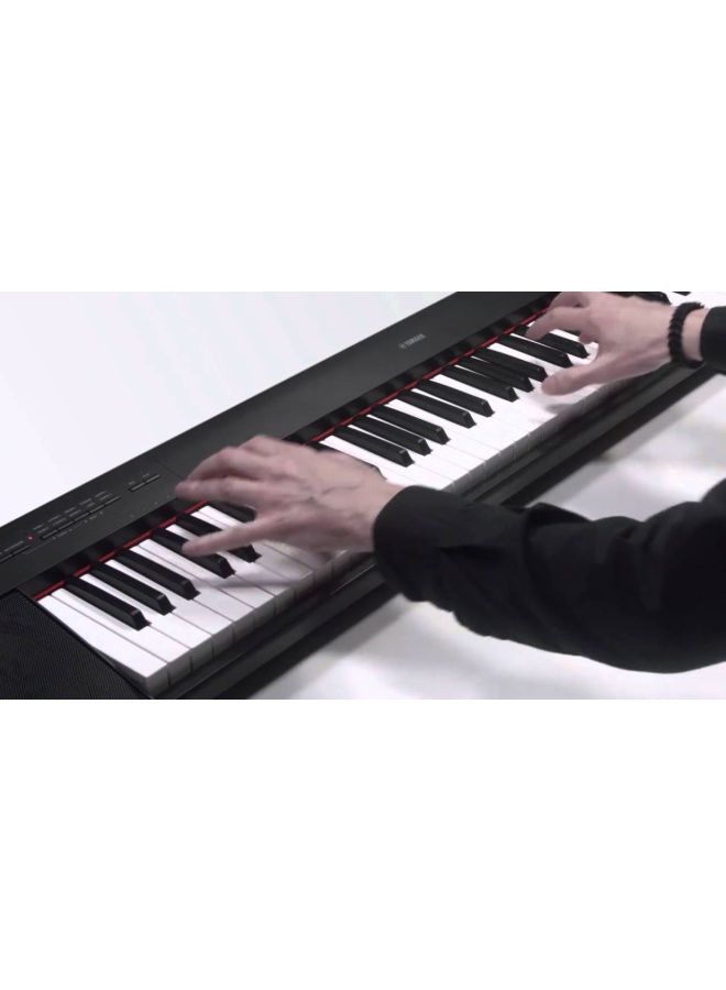 YAMAHA NP-32 Black 76 Keys  - Image 4