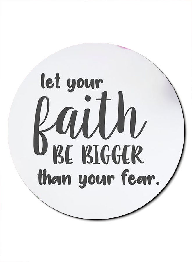 ثيودور لوحة ماوس ناعمة مقاومة للانزلاق بطبعة العبارة التحفيزية "Let Your Faith" أبيض/ أسود - Image 1