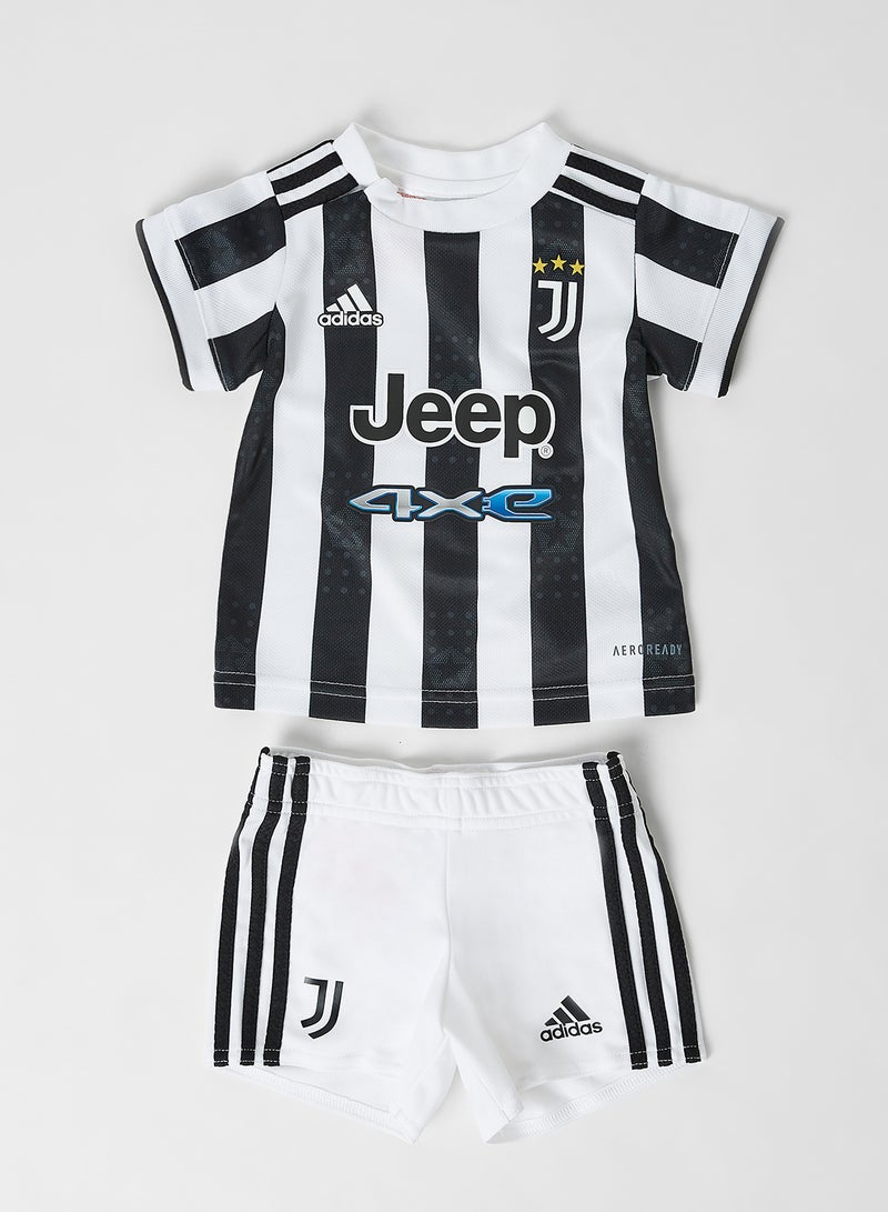 Juventus 21/22 Home Baby Kit