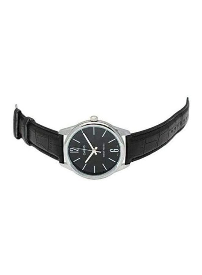 CASIO Men's Enticer Water Resistant Analog Watch MTP-V005L-1BUDF - 47 mm - Black  - Image 5