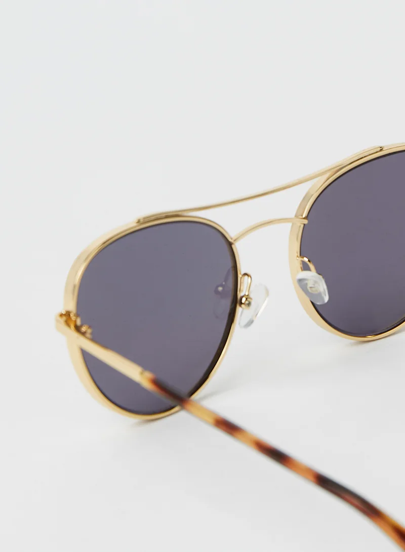 KENDALL + KYLIE Reese Aviator Sunglasses KKS4025G