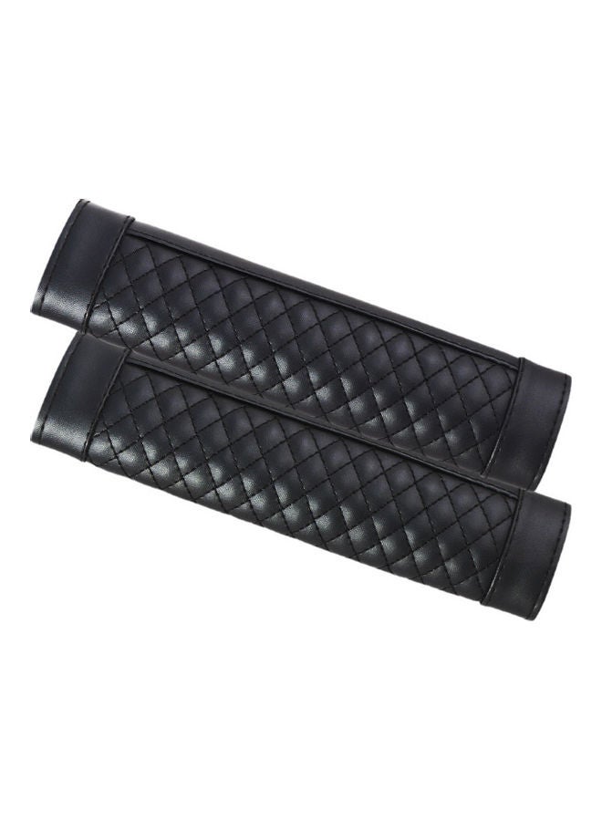 قطعة جلدية للكتف تثبت على حزام الأمان لمقعد السيارة، مكون من قطعتين